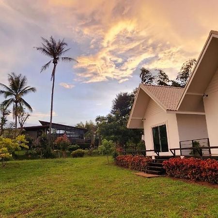 Casa Camp Hotel Khao Kho Bagian luar foto